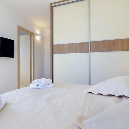 Toja مالينسكا