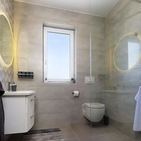 Toja